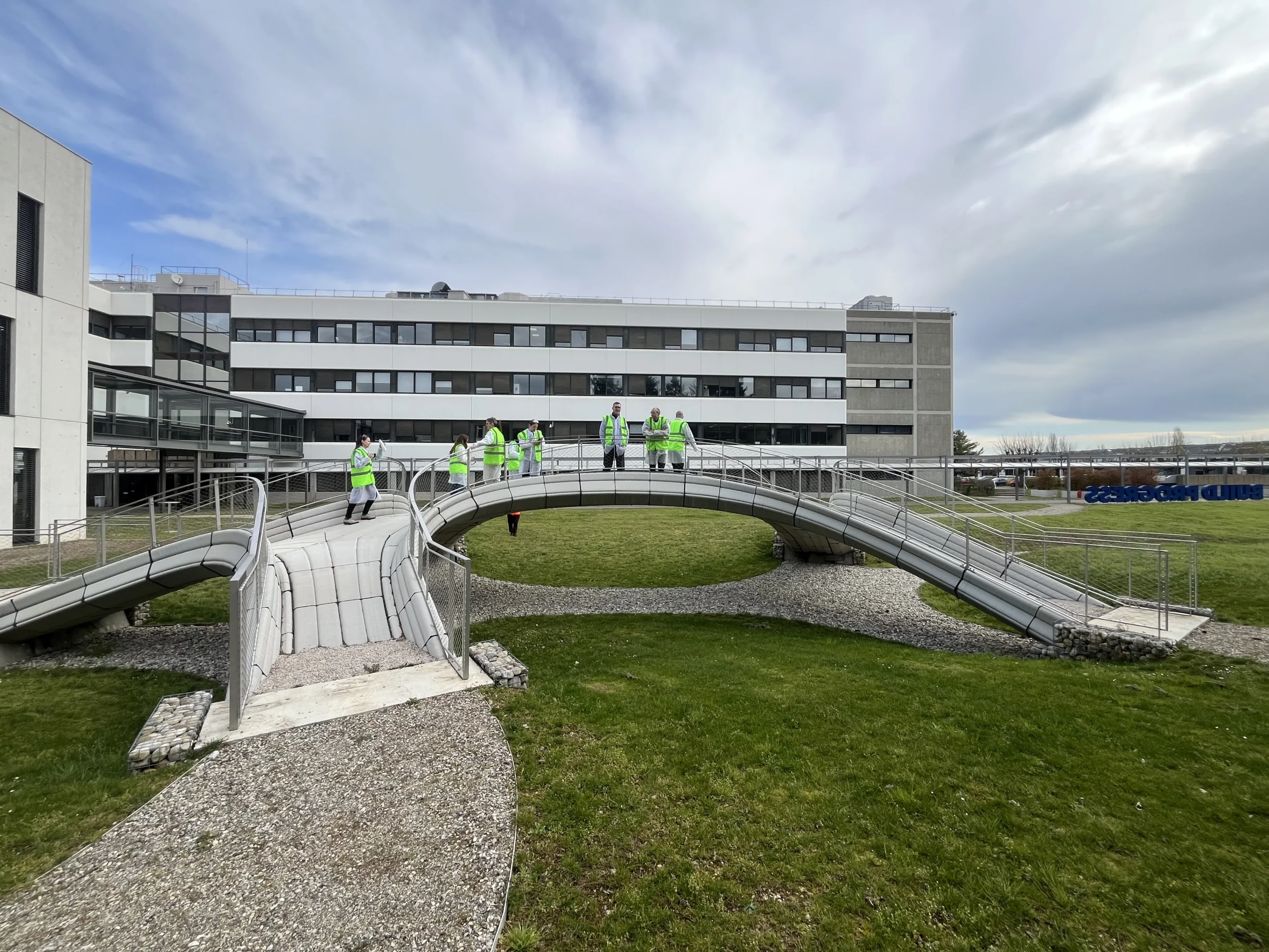 Holcim Innovation Centre 3D Printed concrete bridge